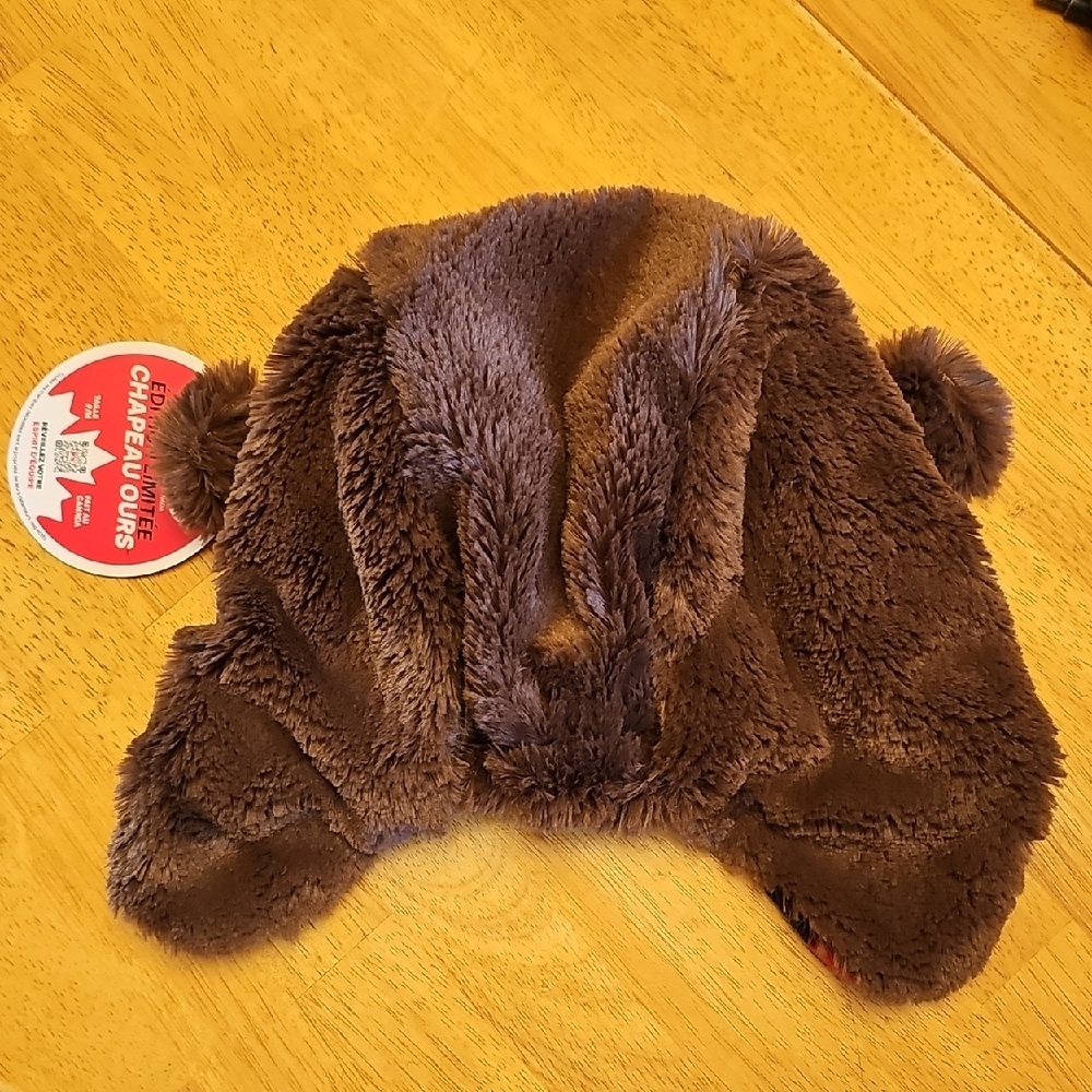 Petro-Canada Bear Hat - Brown Faux Fur with Red Buffalo Plaid Lining - Picture 4 of 8